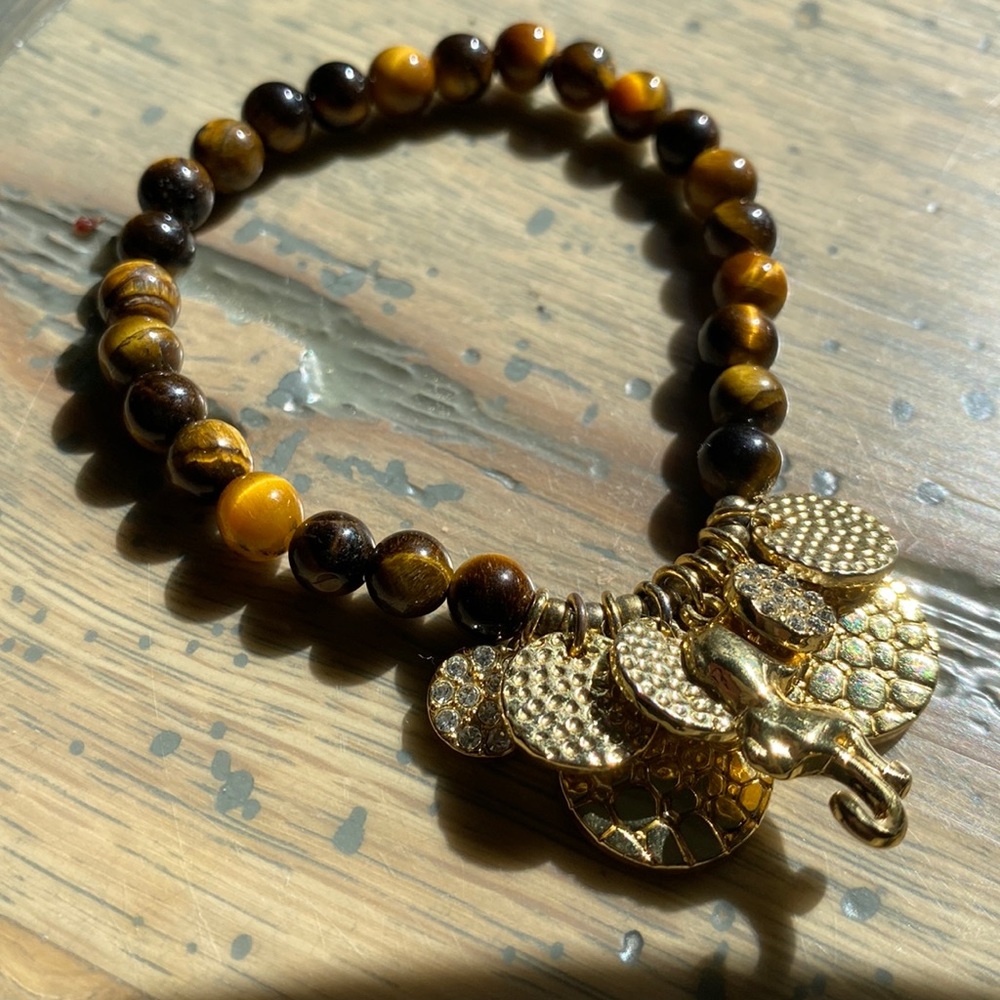 Lilly Bracelet